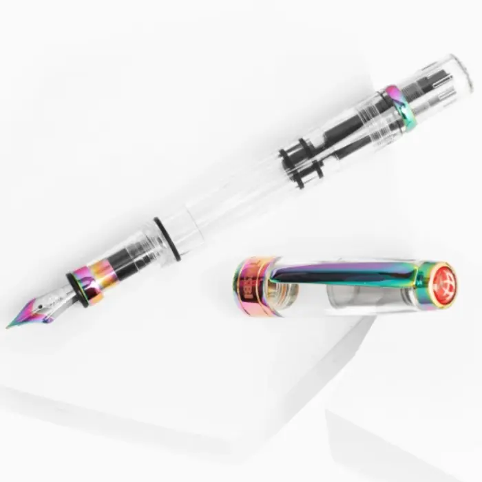 TWSBI – Diamond 580 Iris, Pennino F (Fine)